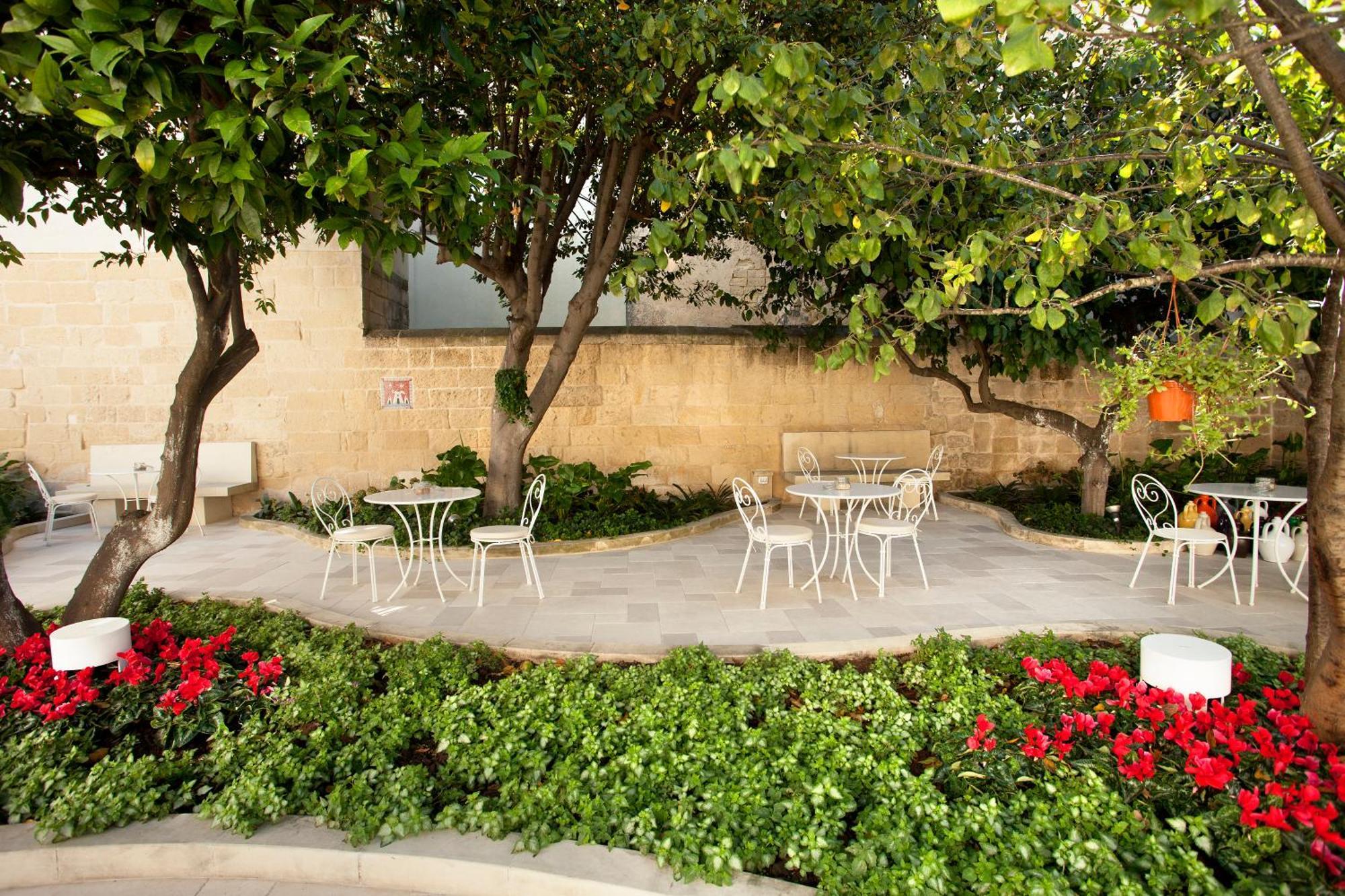 Mantatelure Bed & Breakfast Лече Екстериор снимка